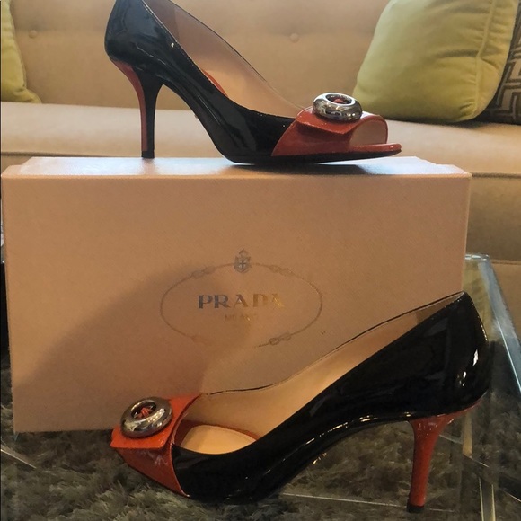Prada pumps - Picture 7 of 7